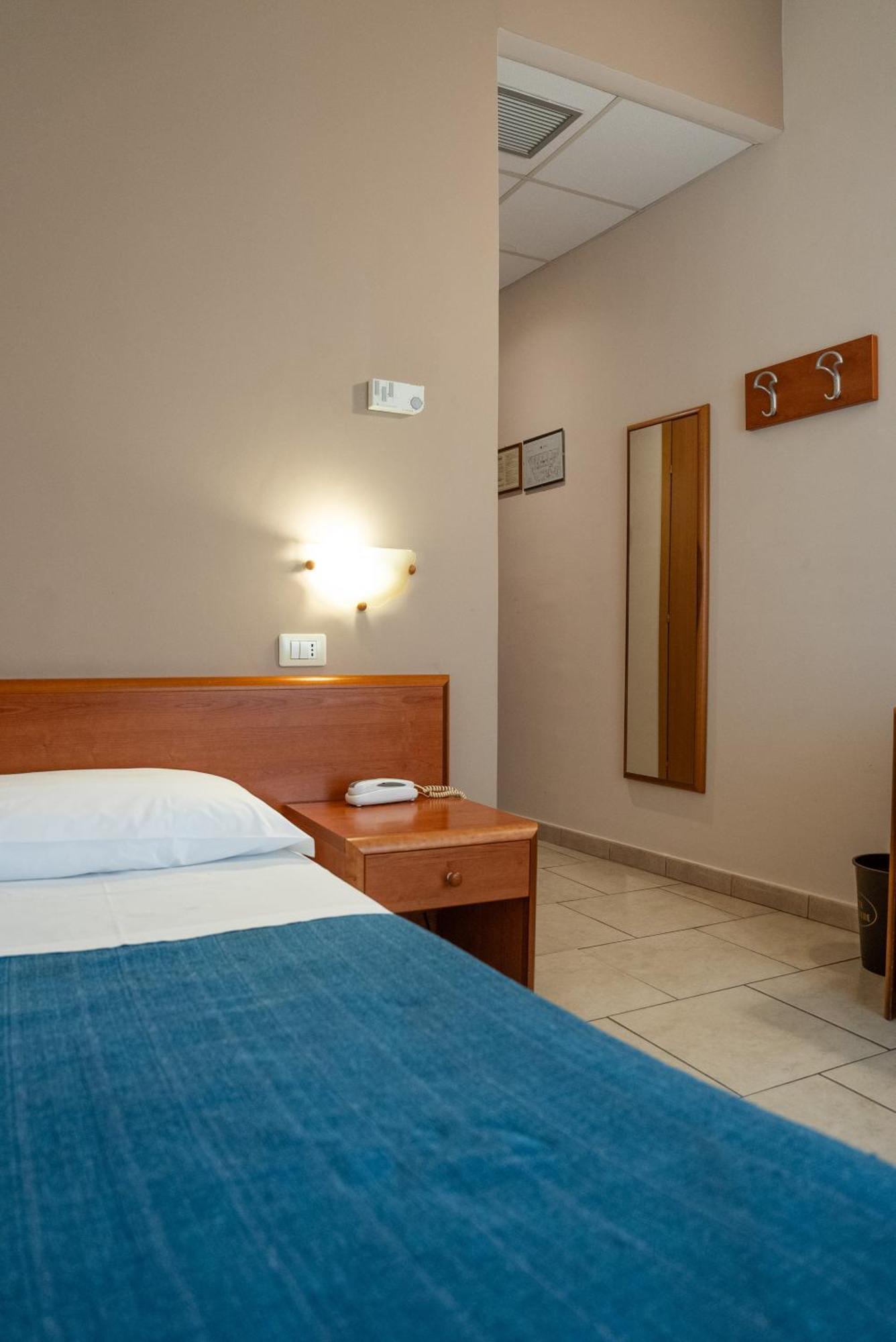 Hotel Belvedere Каникатти Экстерьер фото